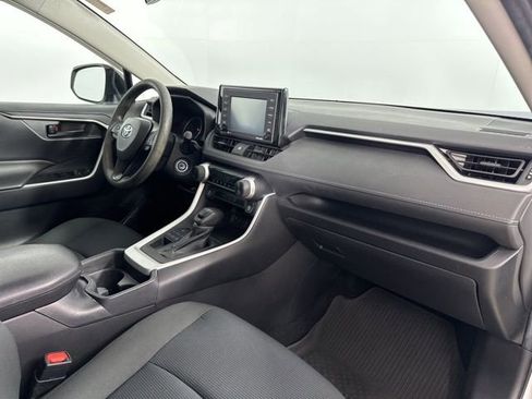 Used 2020 Toyota RAV4 LE w/ All Weather Liner Package AWD/4WD image 25