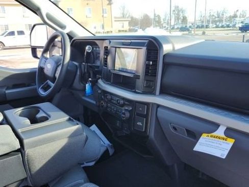 New 2026 Ford F250 XLT image 23