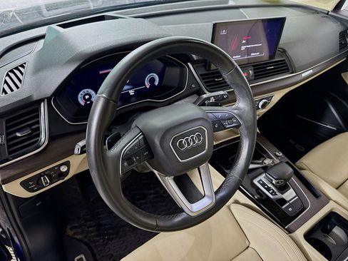 Used 2021 Audi Q5 Prestige w/ Prestige Package AWD/4WD image 13