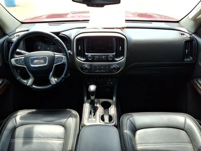 Used 2022 GMC Canyon Denali RWD image 15