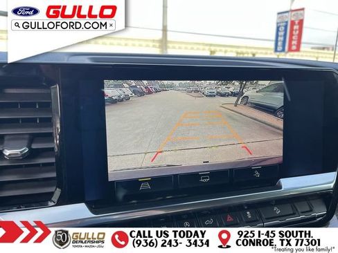 Used 2024 Chevrolet Silverado 1500 LT Trail Boss w/ Convenience Package II AWD/4WD image 27
