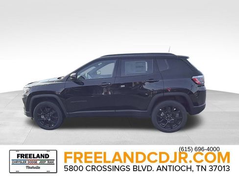 New 2026 Jeep Compass Latitude AWD/4WD image 6