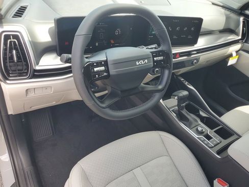 Used 2026 Kia Sorento S FWD image 29