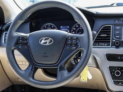 Used 2015 Hyundai Sonata Sport FWD image 17