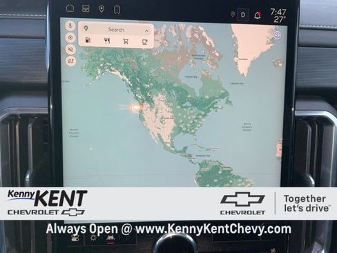 Used 2025 GMC Acadia Elevation image 2