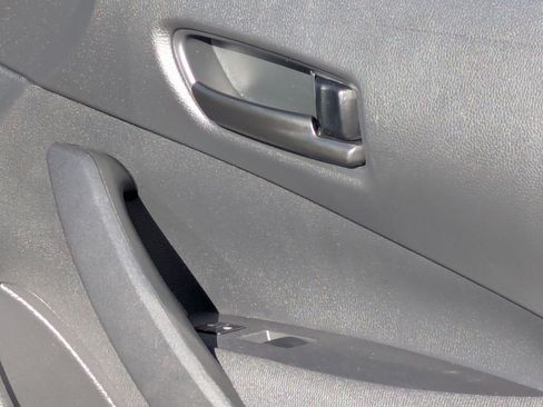 Used 2024 Toyota Corolla LE image 32