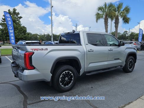 Used 2022 Toyota Tundra SR5 w/ TRD Off-Road Package AWD/4WD image 5