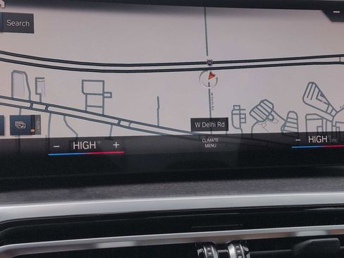 Used 2024 BMW 330i xDrive Sedan w/ Convenience Package image 37