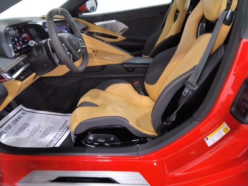 Used 2020 Chevrolet Corvette Stingray Premium Cpe w/ 3LT image 29