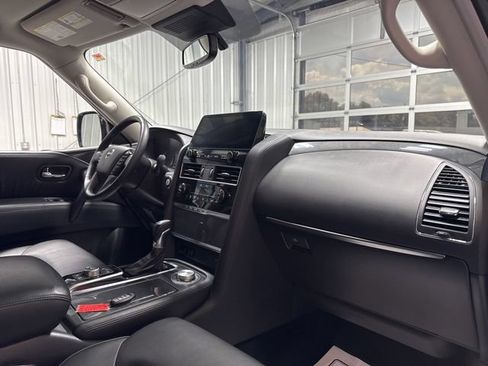 Used 2024 Nissan Armada SV w/ Cargo Package AWD/4WD image 28