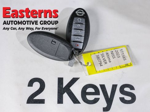 Used 2023 Nissan Altima 2.5 SV AWD/4WD image 25