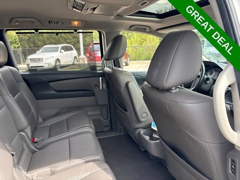 Used 2015 Honda Odyssey EX-L image 12