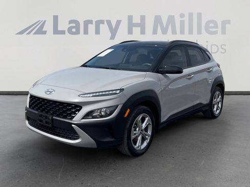 Used 2022 Hyundai Kona SEL image 1