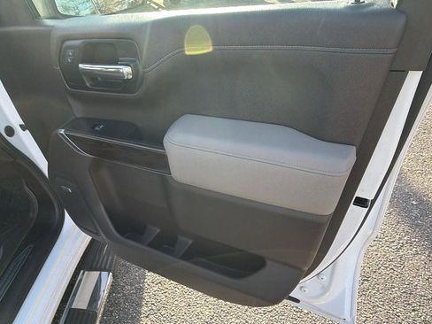 Used 2019 GMC Sierra 1500 SLT w/ SLT Premium Plus Package image 16