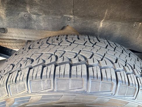 Used 2022 Chevrolet Silverado 1500 LT w/ Max Trailering Package image 10