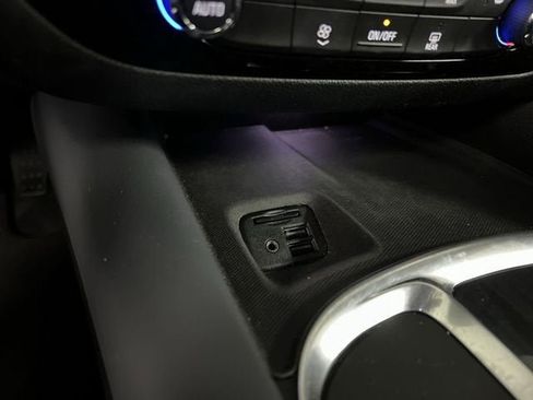 Certified 2021 Buick Enclave Essence w/ Sport Touring Edition image 36