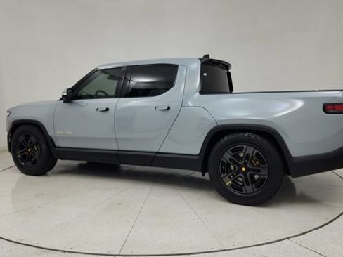 Used 2022 Rivian R1T Adventure AWD/4WD image 7