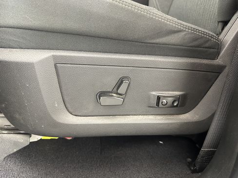 Used 2022 RAM 1500 Warlock w/ Ceramic Gray Warlock Package RWD image 12