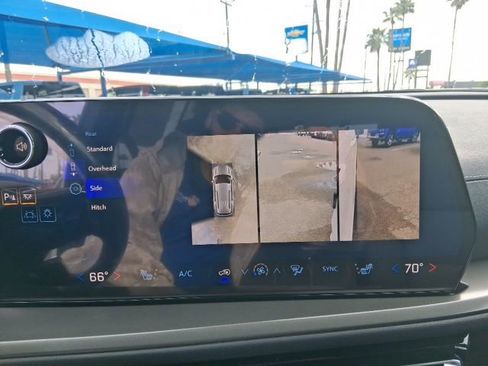 New 2026 Chevrolet Traverse LT w/ Driver Confidence Package FWD image 15