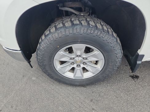 Certified 2022 Chevrolet Silverado 1500 W/T image 26