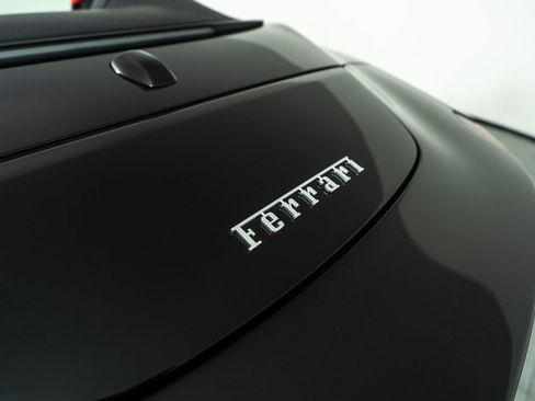 Certified 2025 Ferrari Roma Spider RWD image 13