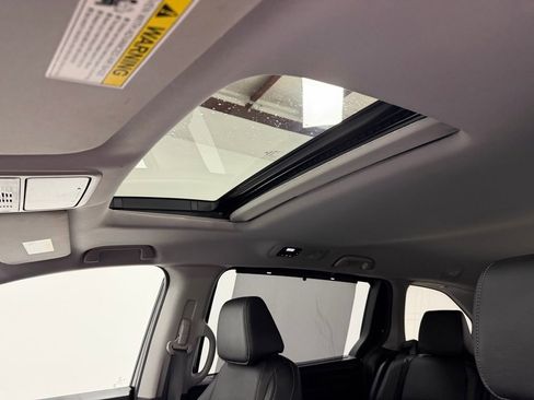 Used 2021 Honda Odyssey EX-L image 26