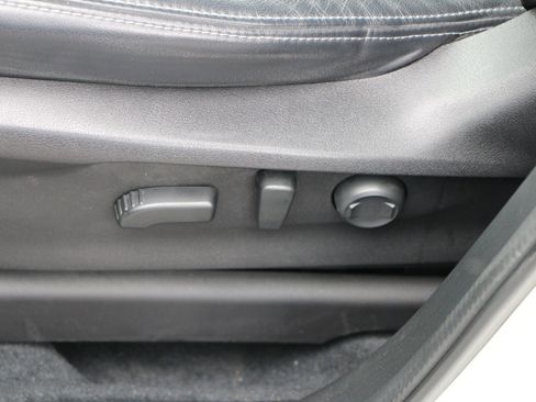 Used 2020 Subaru Ascent Limited w/ Technology Package AWD/4WD image 31