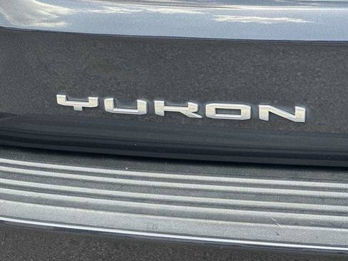 Certified 2023 GMC Yukon SLT AWD/4WD image 13