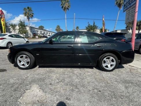 Used 2010 Dodge Charger SXT image 3