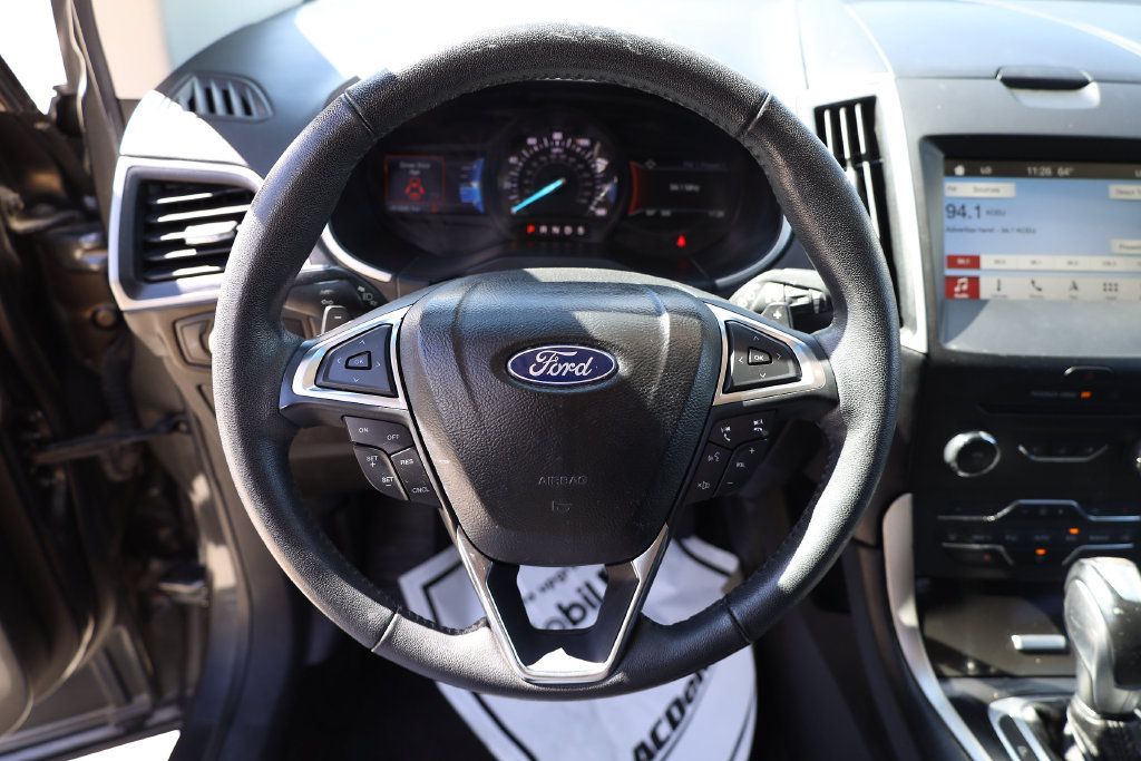 Used 2018 Ford Edge SEL w/ Equipment Group 201A AWD/4WD image 13