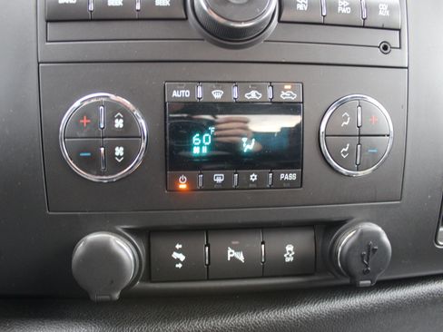 Used 2013 Chevrolet Silverado 1500 LT w/ All-Star Edition image 27