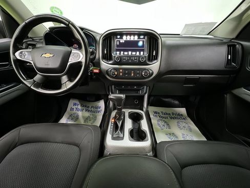 Used 2017 Chevrolet Colorado LT w/ LT Convenience Package RWD image 18