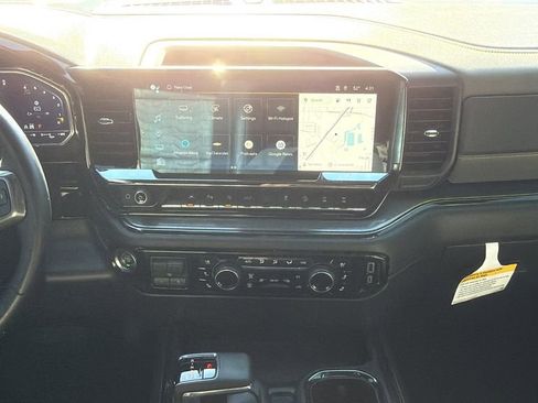 Used 2023 Chevrolet Silverado 1500 ZR2 image 20