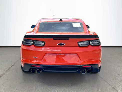 Used 2021 Chevrolet Camaro LT w/ 1LE Track Performance Package RWD image 21