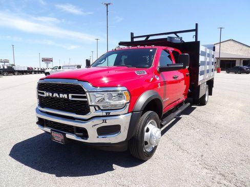 Used 2021 RAM 5500 Tradesman w/ Chrome Appearance Group image 65