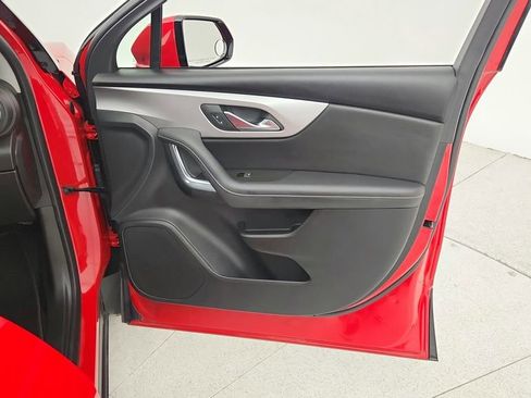 Certified 2023 Chevrolet Blazer LT w/ Convenience Package image 33