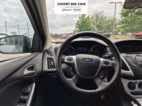 Used 2013 Ford Focus SE image 29