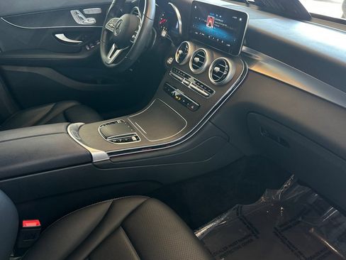 Used 2022 Mercedes-Benz GLC 300 image 15