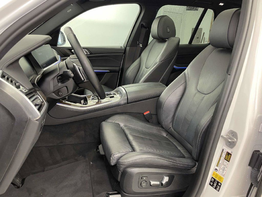 Used 2021 BMW X5 xDrive40i w/ Convenience Package AWD/4WD image 5