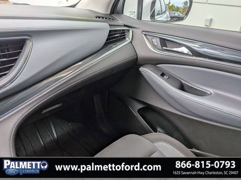 Used 2021 Buick Enclave Preferred w/ LPO, Floor Liner Package FWD image 17