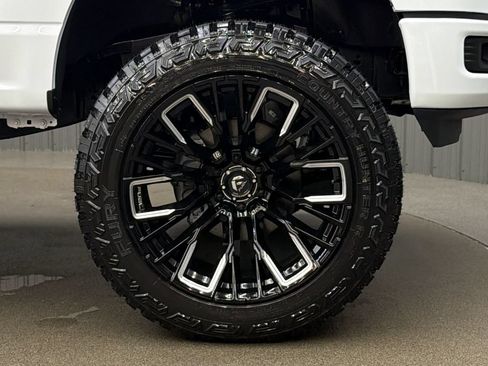 Used 2026 Ford F150 Lariat AWD/4WD image 9