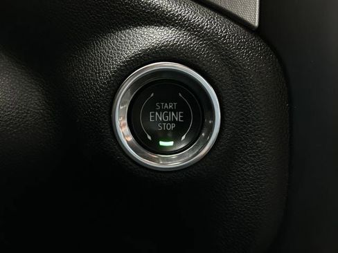 Used 2020 GMC Sierra 1500 Elevation w/ Elevation Value Package image 24