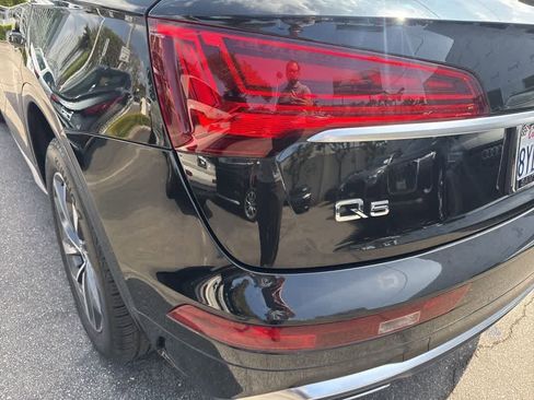 Used 2022 Audi Q5 2.0T Premium w/ Convenience Package image 33