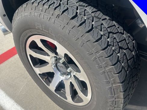 Used 2019 Ford F150 XLT w/ Equipment Group 302A Luxury image 18