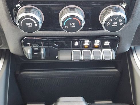 New 2026 RAM 1500 2WD Crew Cab image 14