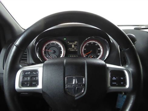 Used 2019 Dodge Grand Caravan GT FWD image 11