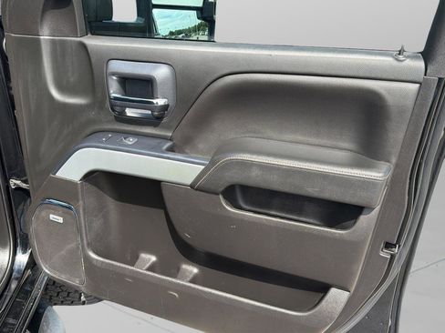Used 2019 Chevrolet Silverado 2500 LTZ w/ Duramax Plus Package AWD/4WD image 9