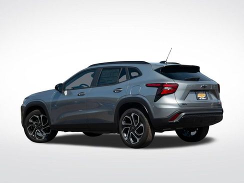 New 2026 Chevrolet Trax RS w/ Sunroof Package FWD image 7