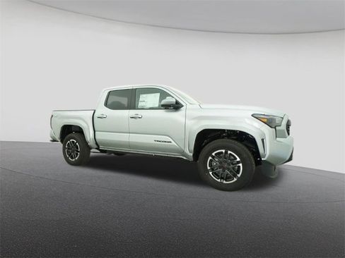 New 2025 Toyota Tacoma TRD Sport image 28