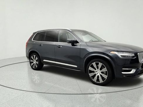 Used 2022 Volvo XC90 T6 Inscription w/ Advanced Package AWD/4WD image 3